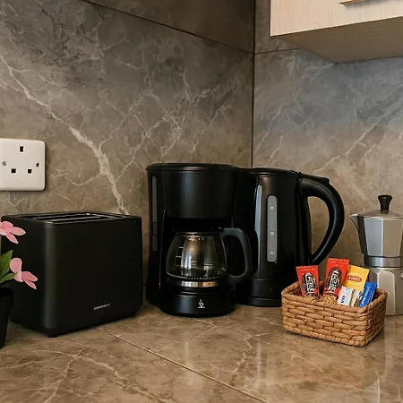 Blue Harbour Seafront Penthouse With Large Terrace With Panoramic Sea Views - By Getawaysmalta * Сент-Полс-Бей