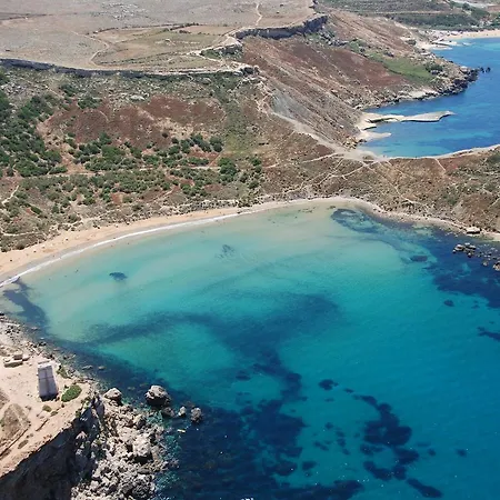 Appartamento Blue Harbour Seafront Penthouse With Large Terrace With Panoramic Sea Views - By Getawaysmalta