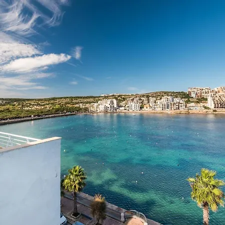 Apartment Blue Harbour Seafront Penthouse With Large Terrace With Panoramic Sea Views - By Getawaysmalta