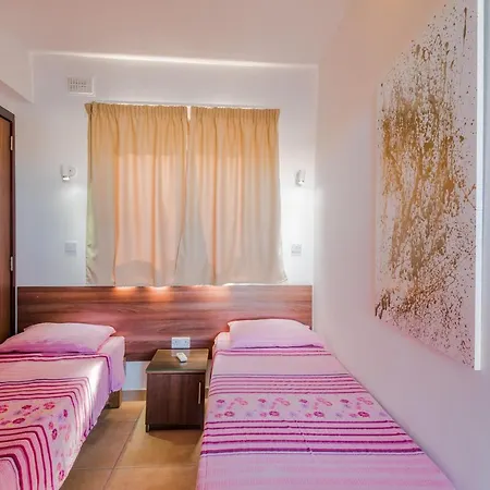 Blue Harbour Seafront Penthouse With Large Terrace With Panoramic Sea Views - By Getawaysmalta