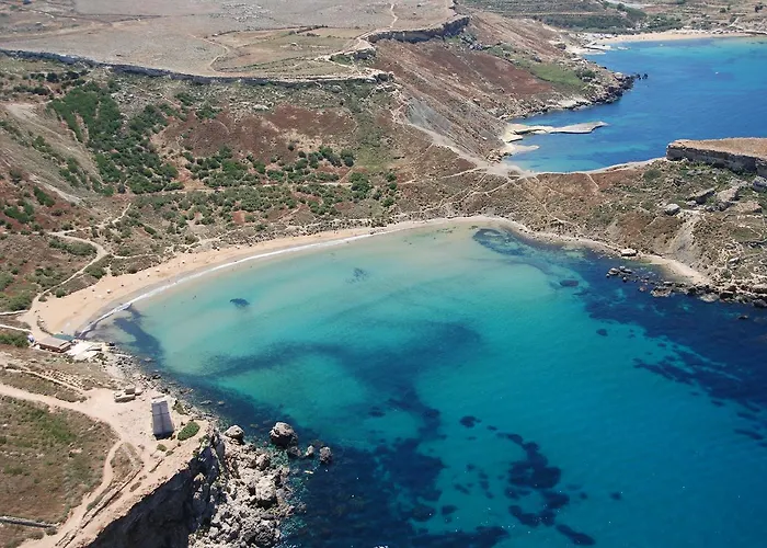 Lägenhet Blue Harbour Seafront Penthouse With Large Terrace With Panoramic Sea Views - By Getawaysmalta