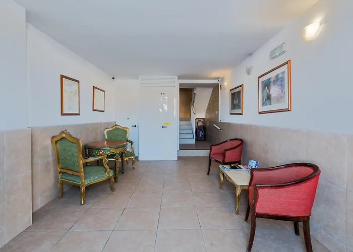 Blue Harbour Seafront Penthouse With Large Terrace With Panoramic Sea Views - By Getawaysmalta *